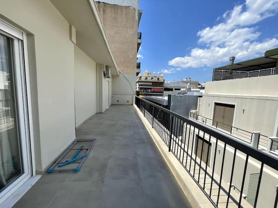 דירות אתונה Luxury Penthouse In Pagrati מראה חיצוני תמונה