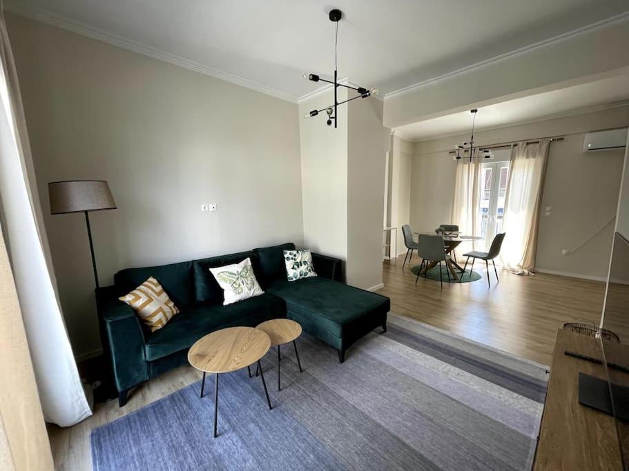 דירות אתונה Luxury Penthouse In Pagrati מראה חיצוני תמונה